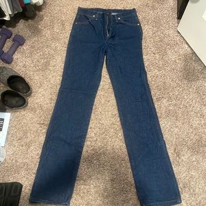 Brand new Wrangler slim fit. 32X38. Washed once but never worn.